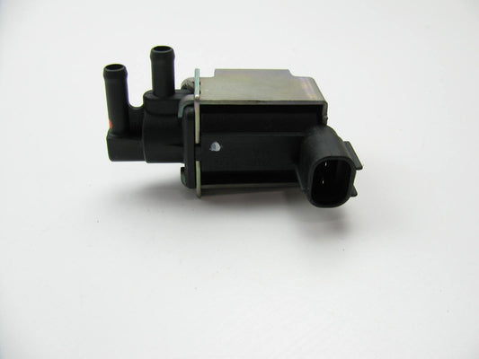 NEW - OUT OF BOX - OEM For Hyundai 39460-38650 Vapor Canister Purge Valve