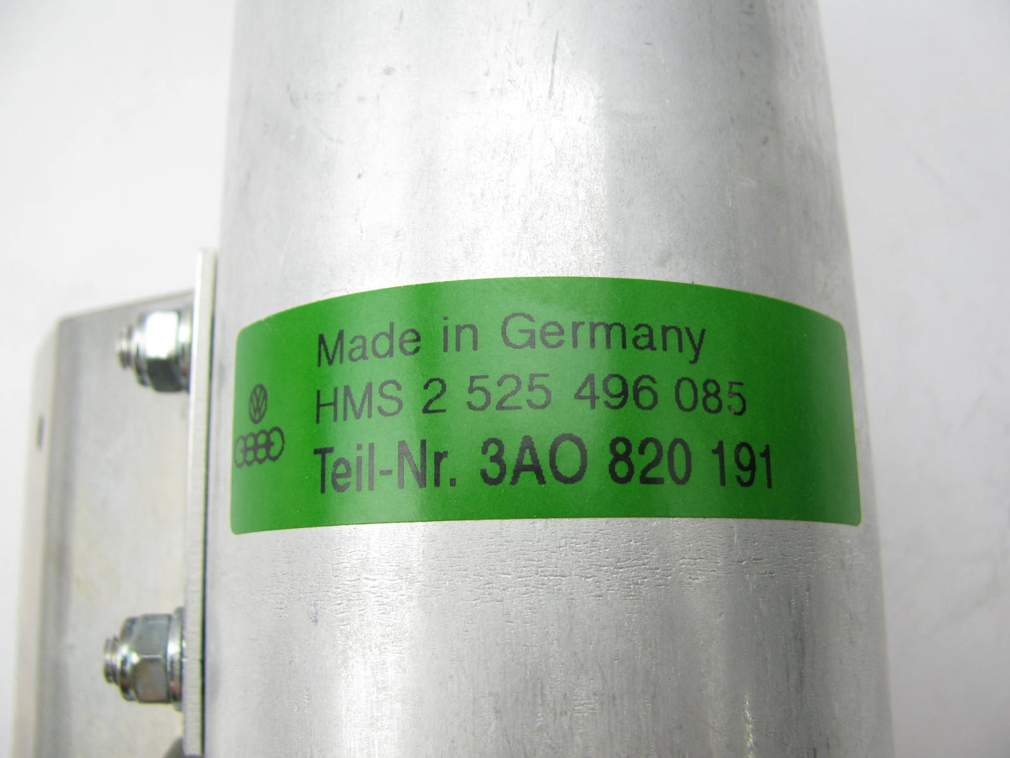 NEW - Out Of Box 3A0820191 A/C Accumulator Receiver Drier 1994-1997 VW Passat