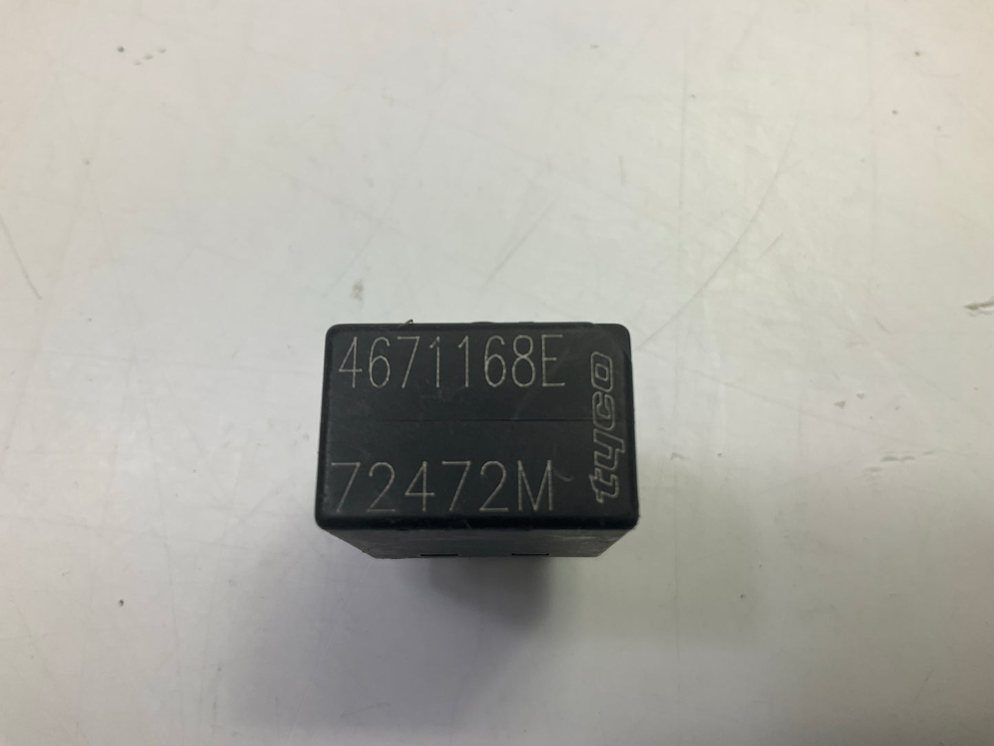 (2) NEW UNBOXED 5-pin TYCO 4671168E Multi-Purpose SPDT Relay 72472M For Chrysler