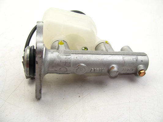 NEW 47201-22710 Brake Master Cylinder For 1994-1995 Toyota Land Cruiser
