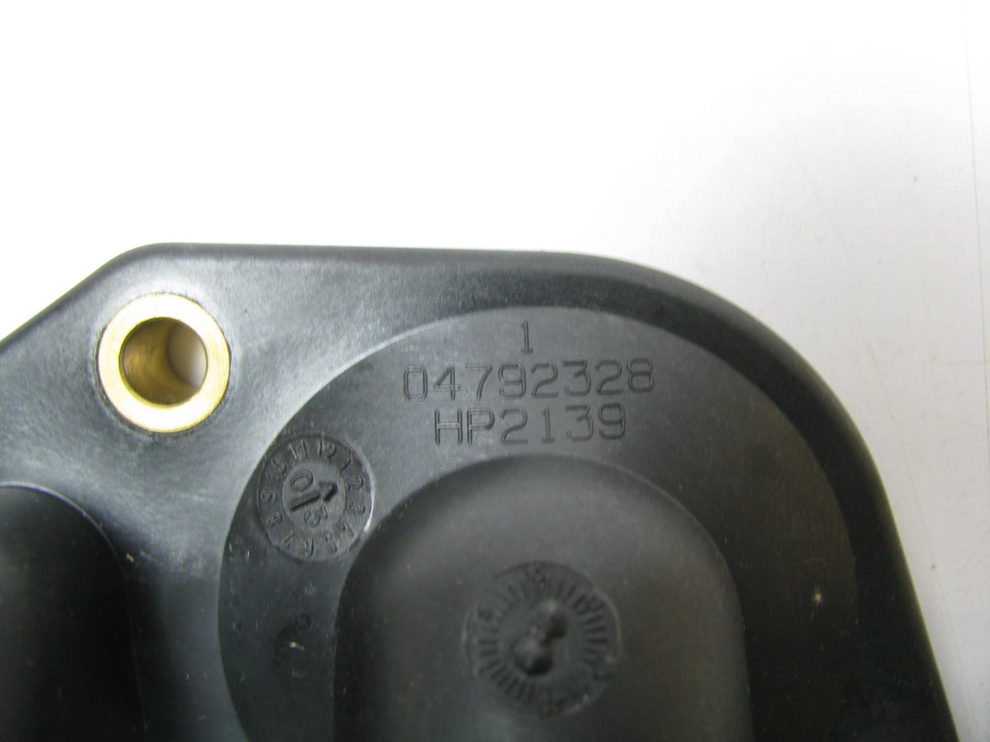 NEW - UNBOXED 4792328 Engine Coolant Thermostat Housing