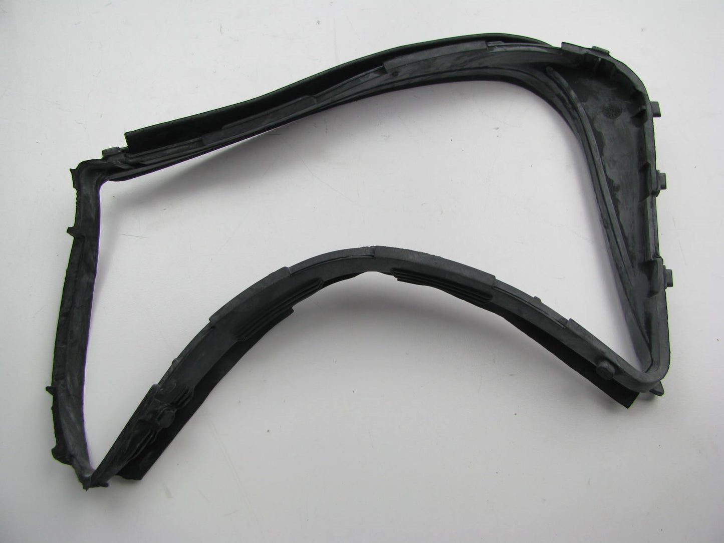 NEW - OUT OF BOX - Left Side Head Lamp Light Trim Rubber Seal OEM Audi 4A0941191