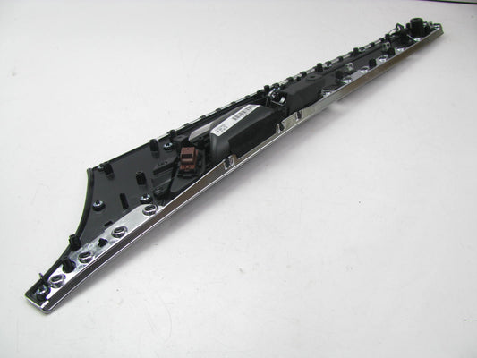 New Out Of Box OEM Front Right Door Handle With Trim Assembly For 11-17 Audi A8