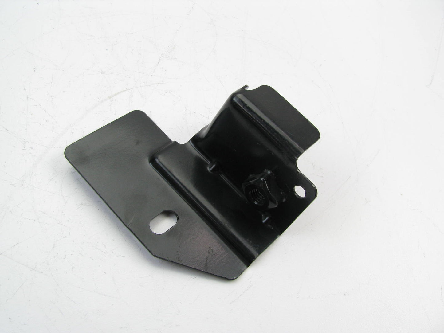 NEW - OUT OF BOX Left Side Head Lamp Light Mounting Support Bracket 5065533AB