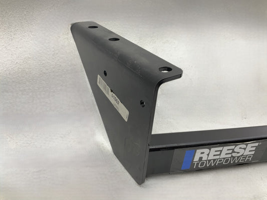 NEW - OUT OF BOX 51062 Class III Trailer Hitch, 2'' Receiver