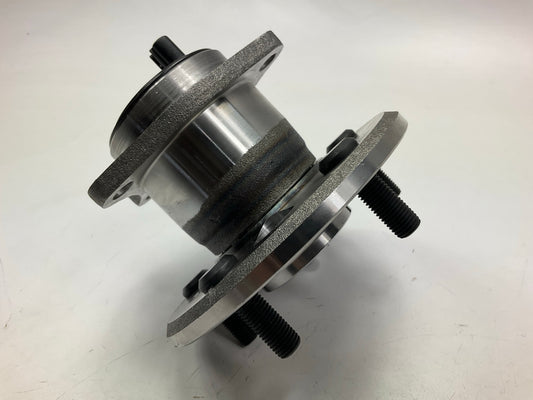 NEW - OUT OF BOX 512207 Rear Right Wheel Bearing And Hub Assembly