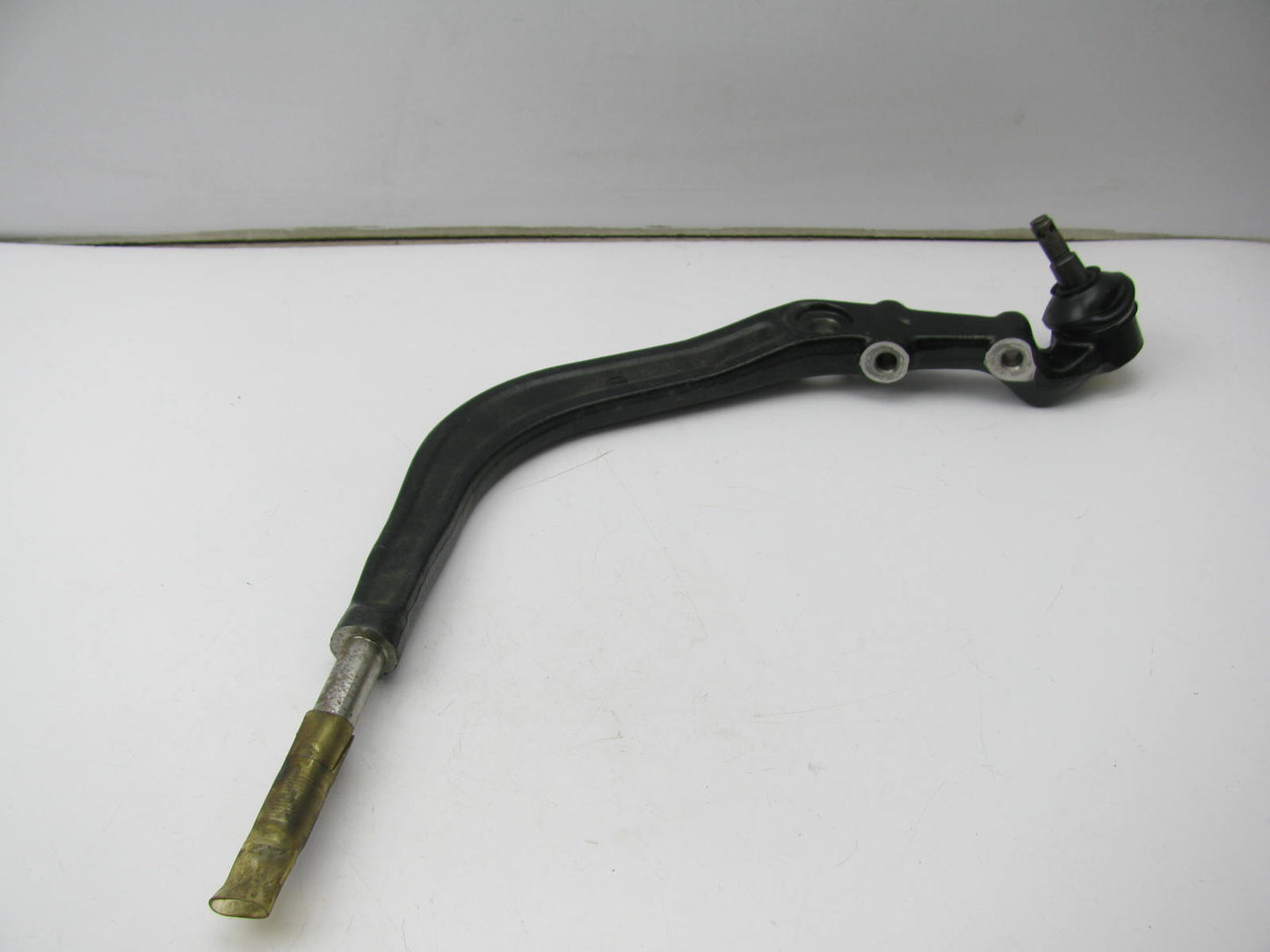 NEW - Out Of Box 51351-SB3-003 Front Right Lower Control Arm 1985 Honda Civic