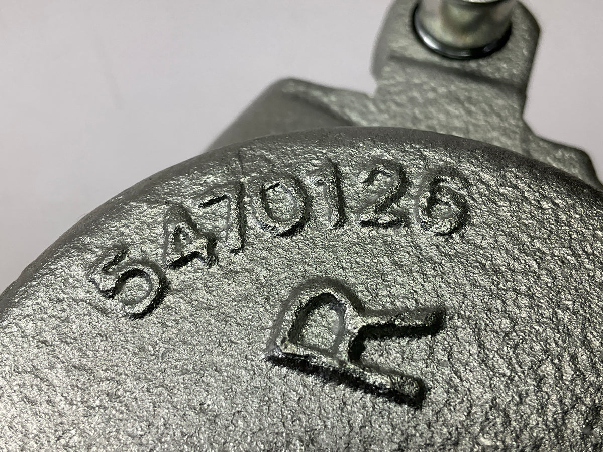 NEW OUT OF BOX - REMAN. 5470126 Front Right Disc Brake Caliper