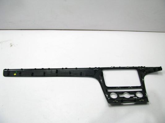 NEW - UNBOXED - Front Center Dash Trim Panel Radio Bezel OEM For 12-15 VW Passat