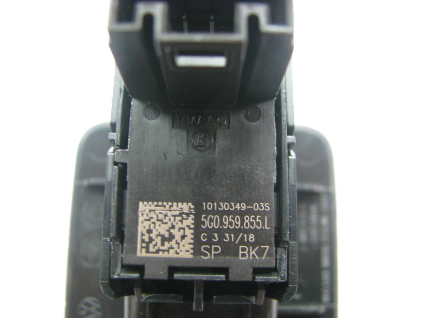 NEW - UNBOXED 5G0959855L Rear Left Dor Window Switch For 2018-2019 VW Atlas