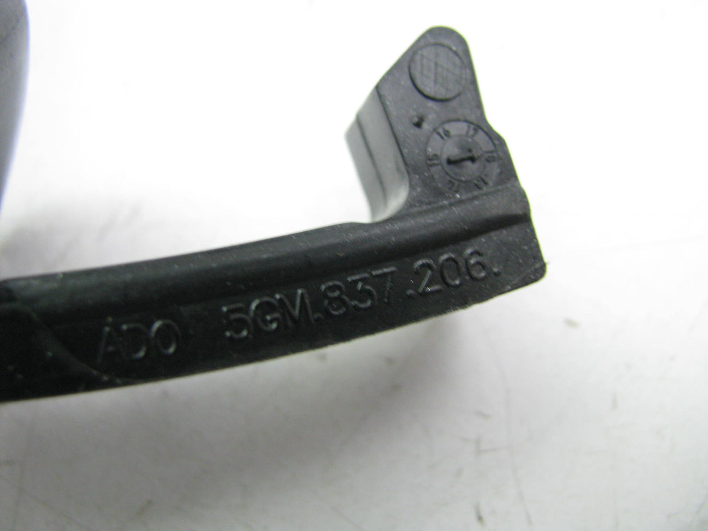 NEW - OUT OF BOX - OEM VW - 5GM837206-GREY Front Right Outside Door Handle