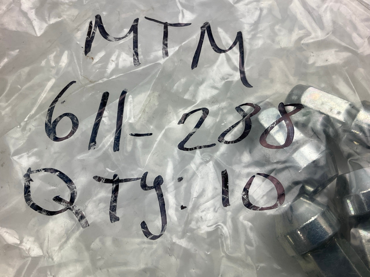 (10) NEW - OUT OF BOX 611-288 Wheel Lug Nuts