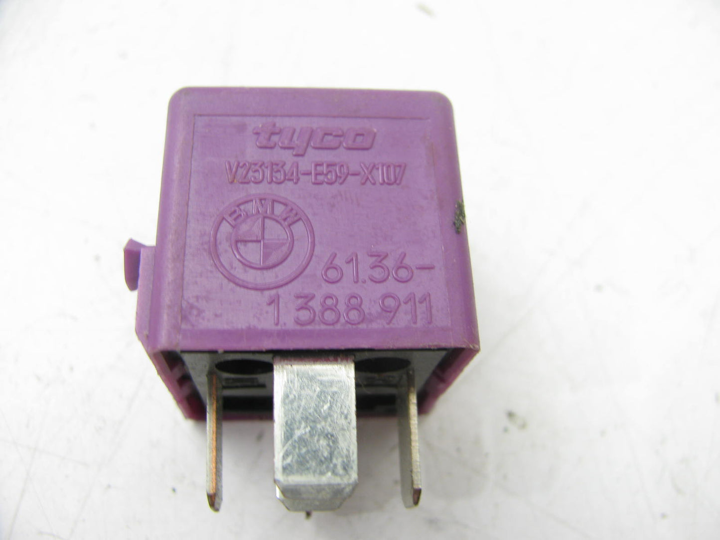 NEW UNBOXED OEM Multi-use Relay 61361388911 For BMW E30 E34 E36 E39 E52 E85