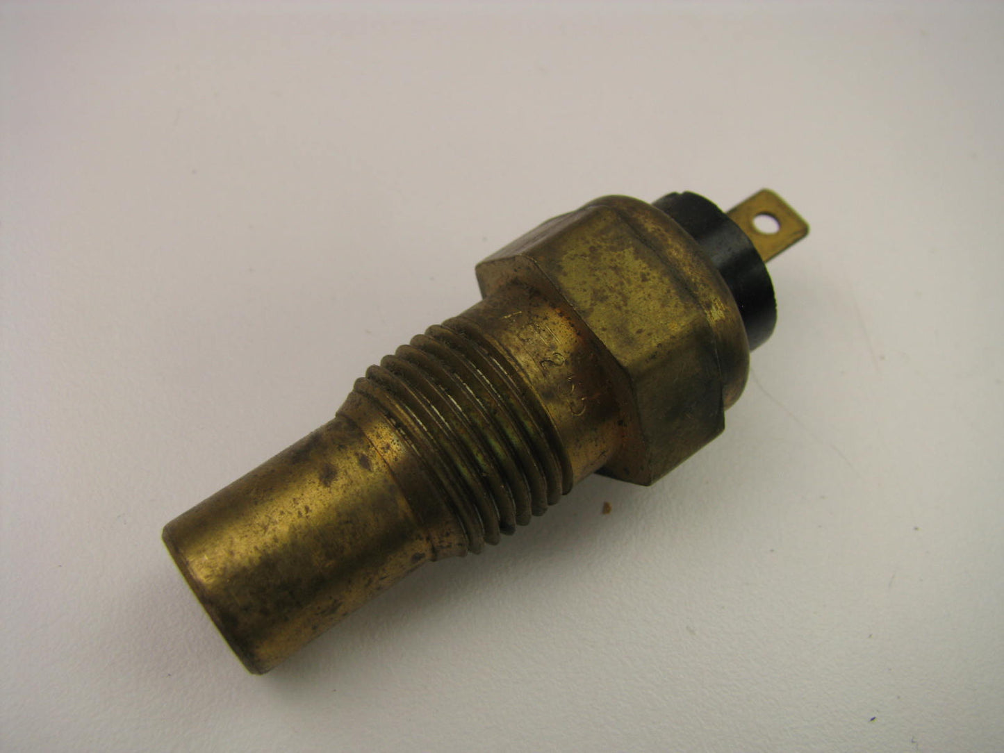 NEW - OUT OF BOX - 6489395 Coolant Temperature Sensor Switch