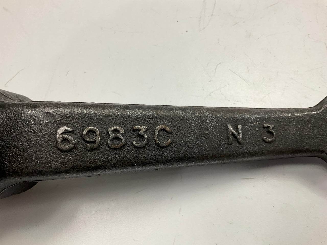 NEW - UNBOXED 6983C Steering Idler Arm
