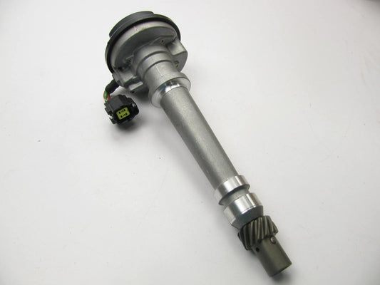 NEW - OUT OF BOX - OEM Yamaha Sterndrive 5.0L 5.7L V8 Marine Engine Distributor