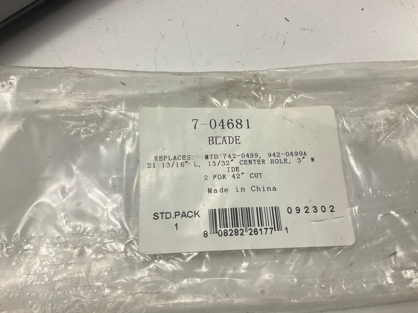 (2) 7-04681 21-3/16'' Lawn Mower Blades 42-0499, 742-0499A, 742-0508, 742-0508A