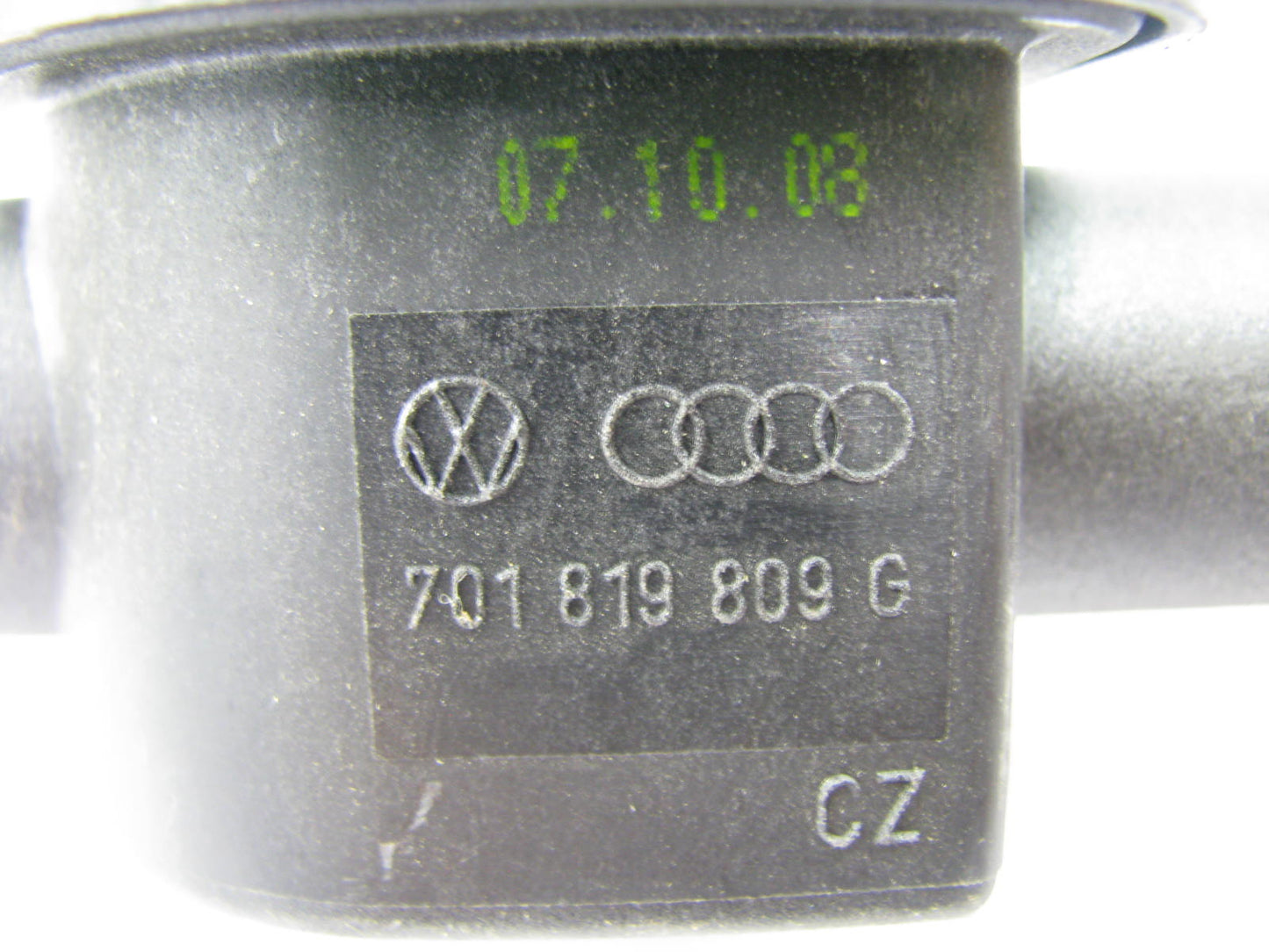 NEW - OUT OF BOX - OEM VW Audi HVAC A/C Heater Control Valve