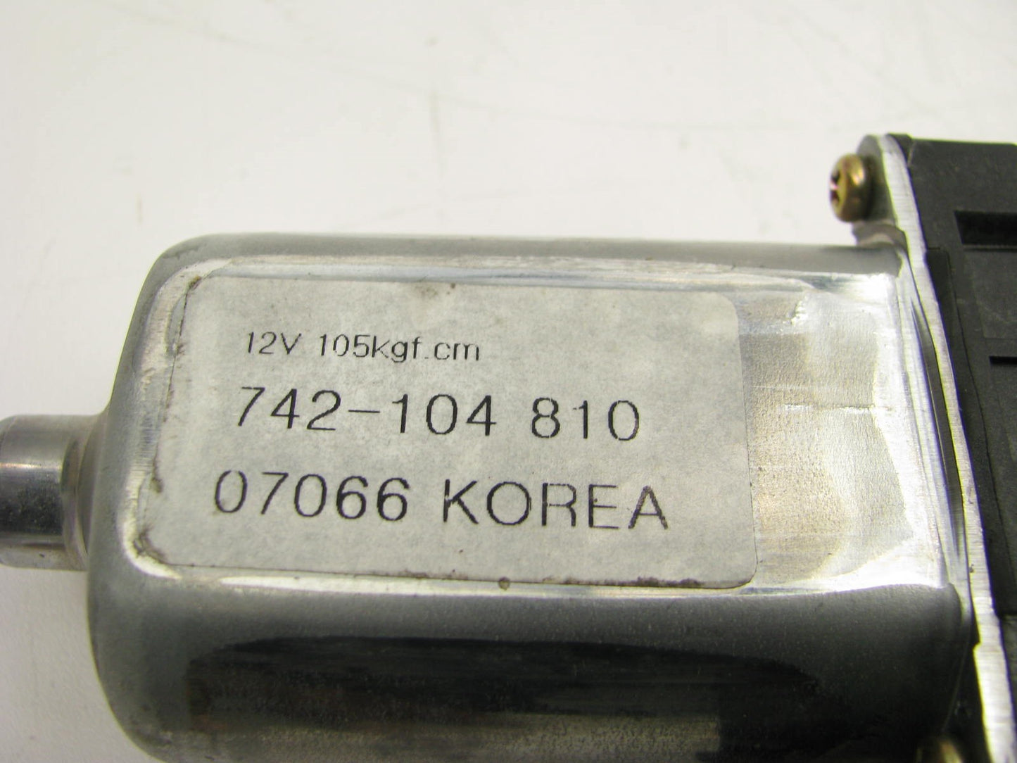 NEW - OUT OF BOX - 742-104 Power Window Lift Motor - Front Left / Right
