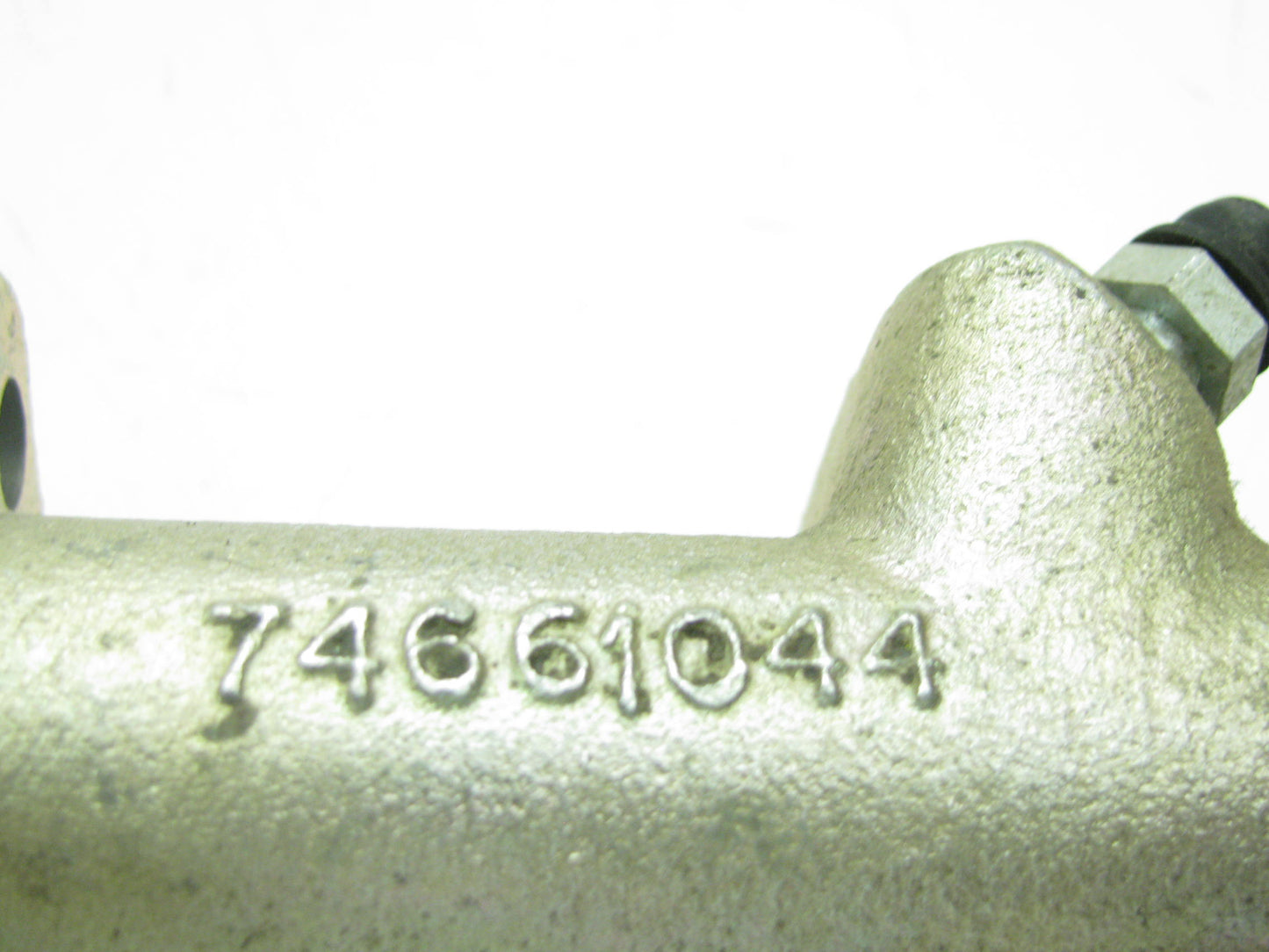 NEW - OUT OF BOX - OEM GIRLING 74661044 Clutch Slave Cylinder