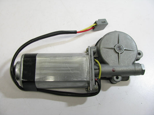 NEW - OUT OF BOX 8234 Front Right Power Window Motor 1980-1993 Ford Mustang