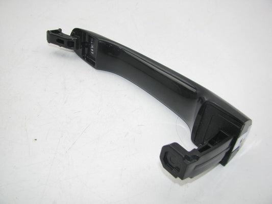 NEW - OUT OF BOX 826513L000 Outside Door Handle For 2007-2009 Hyundai Azera