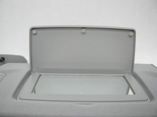 OEM Driver Side SunVisor - Lighted W/mirror 84247199 For Various 15-20 GM Trucks