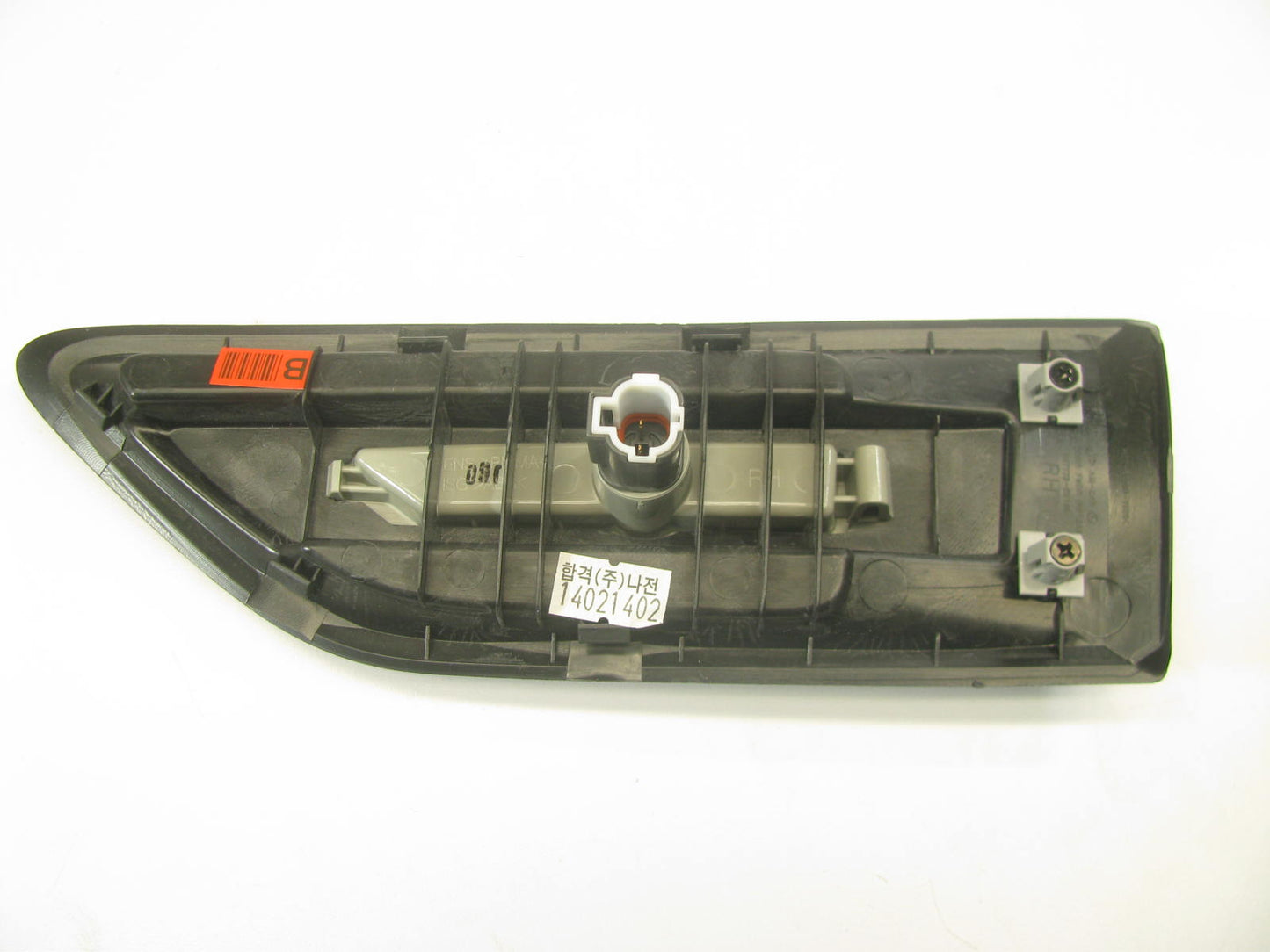 NEW - UNBOXED 887773-2K100 Front Right Fender Signal Lamp For 10-13 Kia Sorento