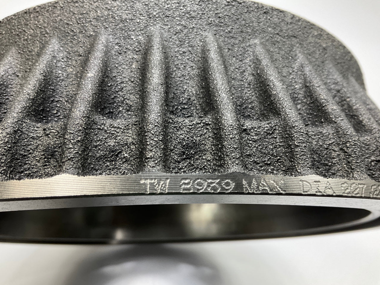 NEW UNBOXED 8939 Rear Brake Drum