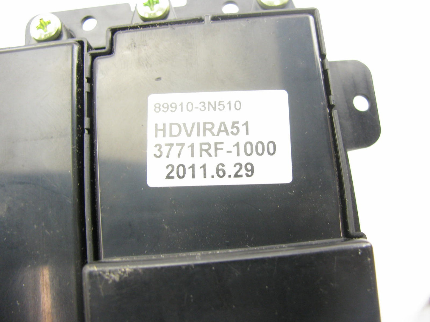 New Out Of Box REAR A/C Heater Temp Control For 11-13 Hyundai Equus 89910-3N510