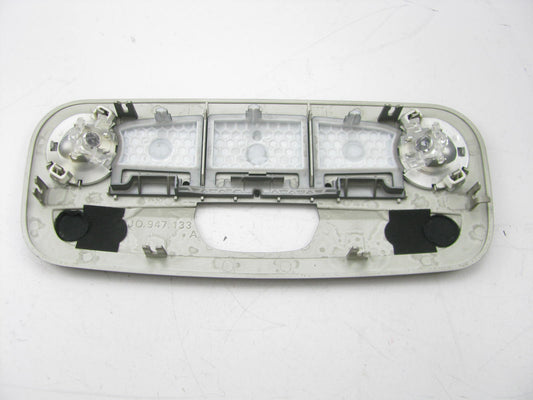 NEW - Out Of Box 8J0947133A Interior Roof Lamp Bezel For 2008-10 Audi TT Quattro