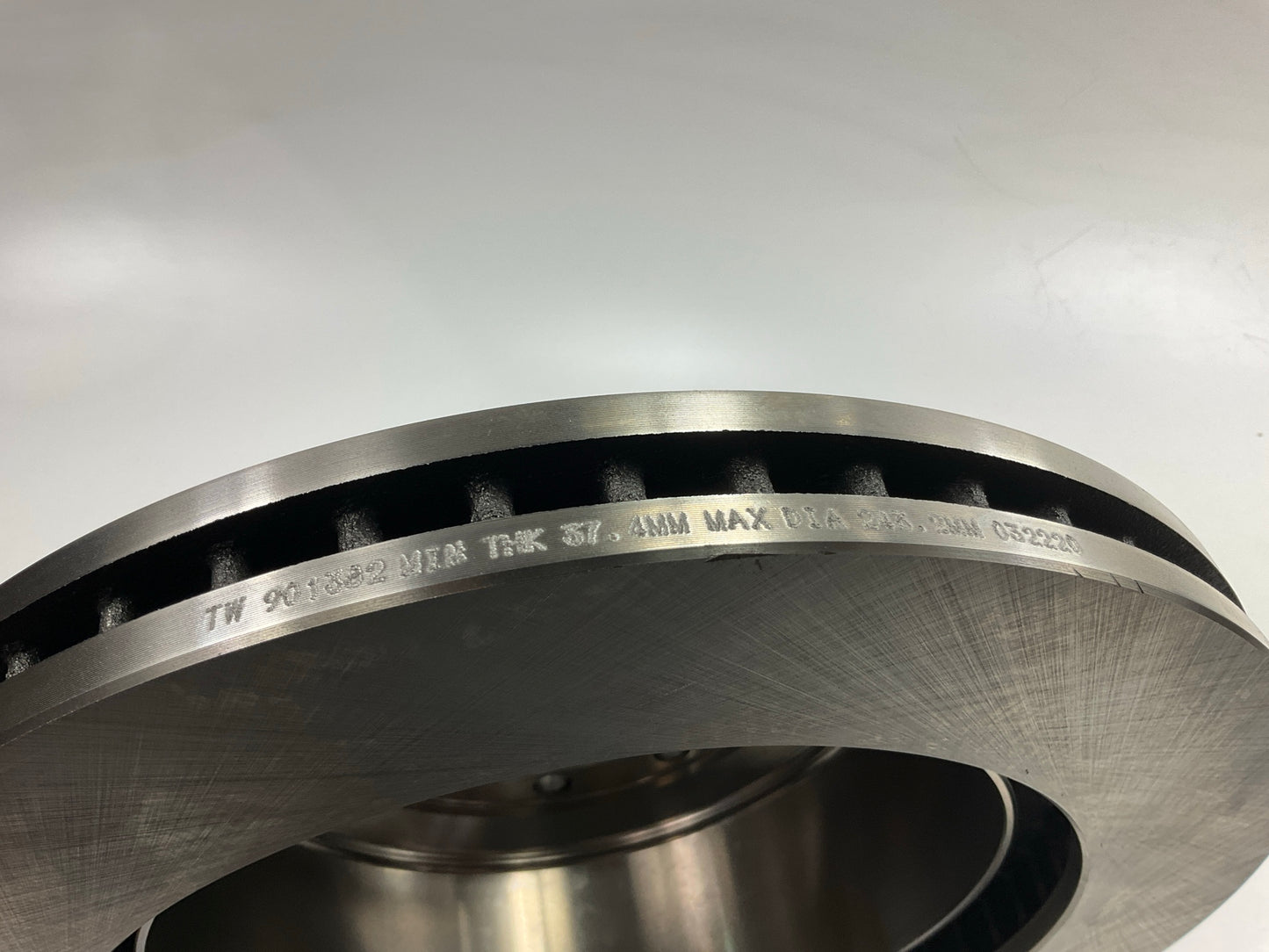 NEW Unboxed 901382 Rear Brake Rotor