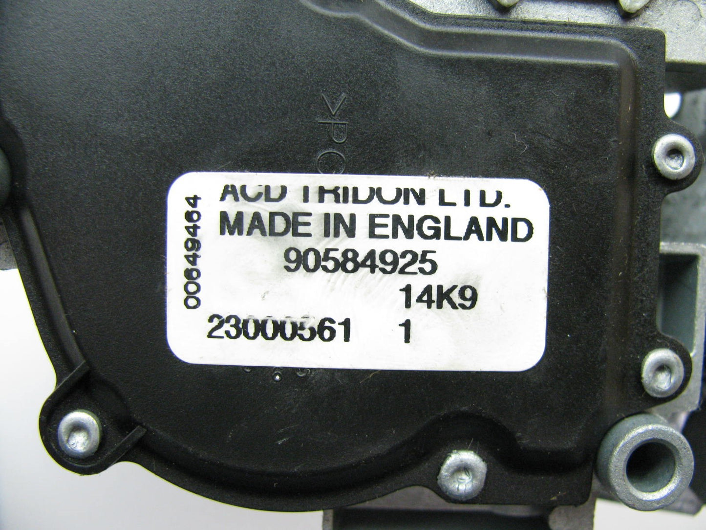 NEW - OUT OF BOX - Rear Wiper Motor For 2001-2003 Saturn LW300 LW200 90584925
