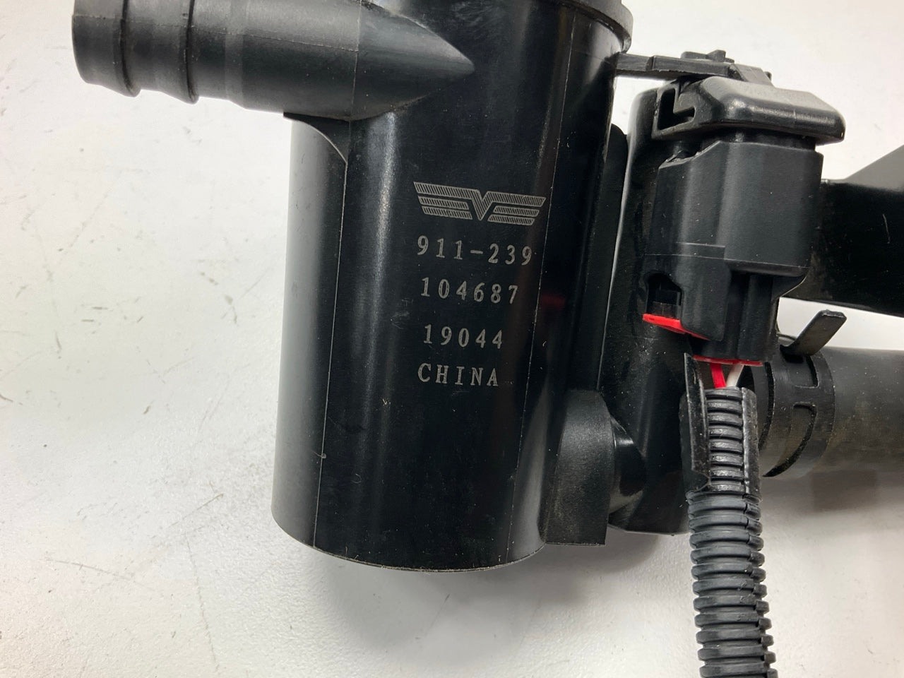 MISSING SECOND HOSE - Dorman 911-239 Vapor Canister Vent Solenoid Comes As-shown