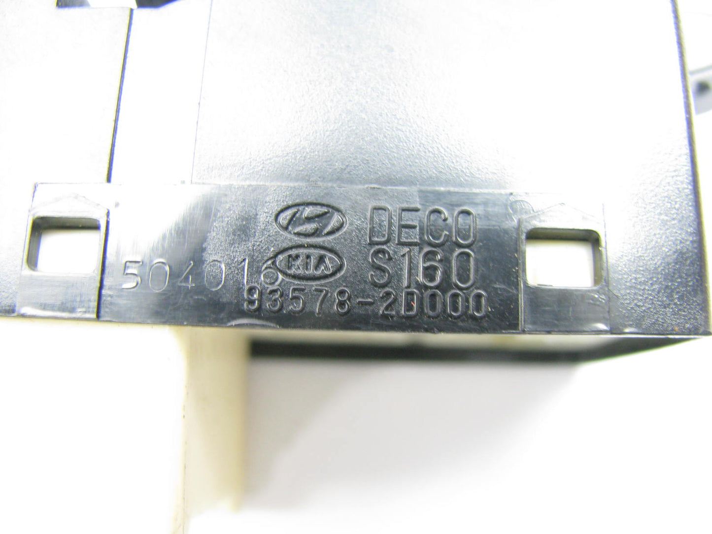 OUT OF BOX 935782D000 Power Window Switch OEM For 01-06 Optima 01-05 Sonata