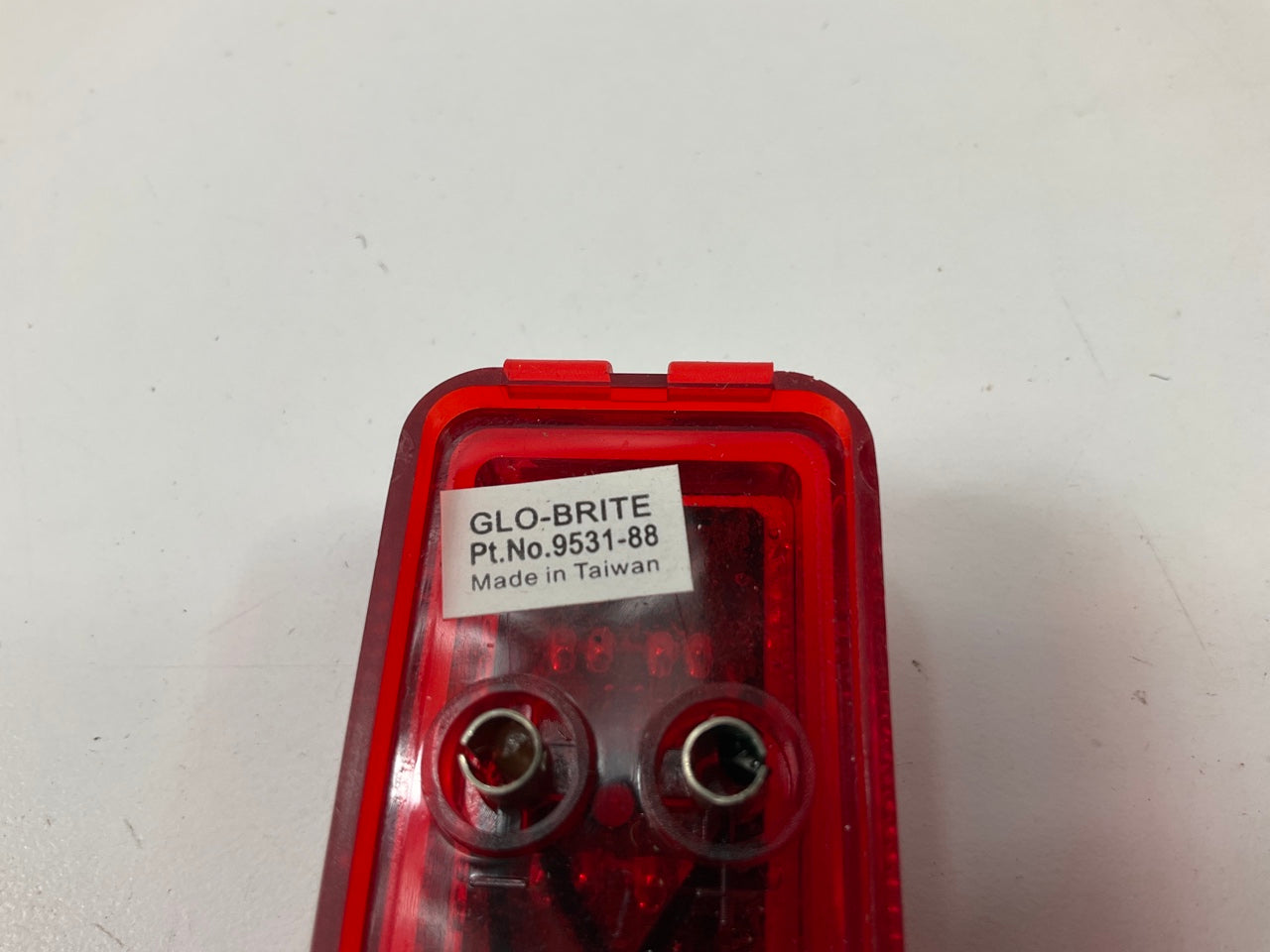 (10) New Unboxed Glo-Brite 9531-88 Red Side Marker Lights Rectangle 2.5''x1.125''