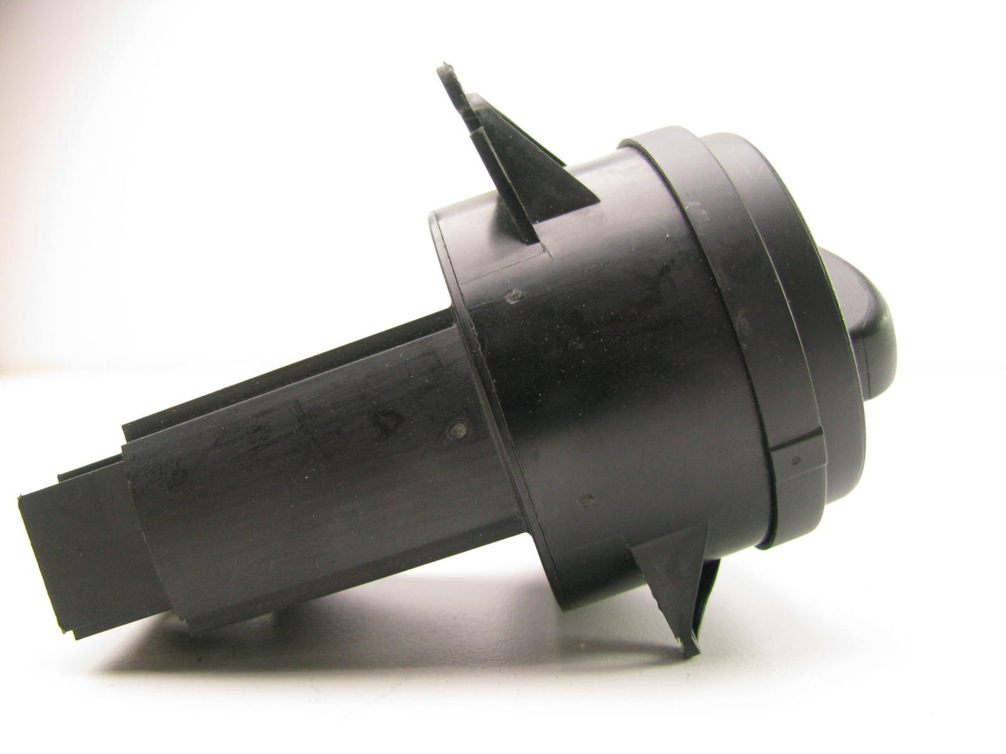 NEW - OUT OF BOX - OEM 2000-2004 Ford Focus Headlight Switch 98AG-13A024-DE