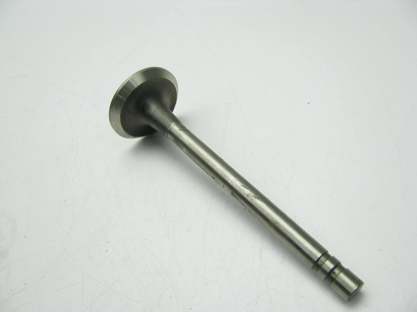 (2) NEW - OUT OF BOX MANLEY A1077 Engine Exhaust Valve - 1.5'' Head X 4.923'' OAL