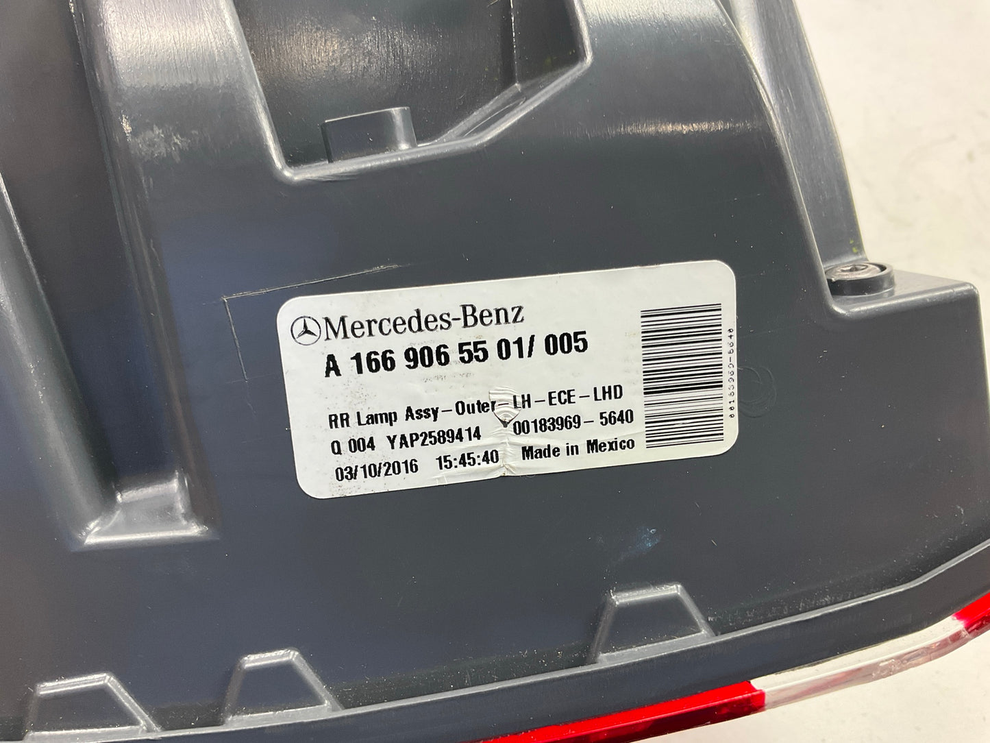 NEW DAMAGED OEM Mercedes Rear Left Tail Light Lamp 2011-2019 W166 A1669065601