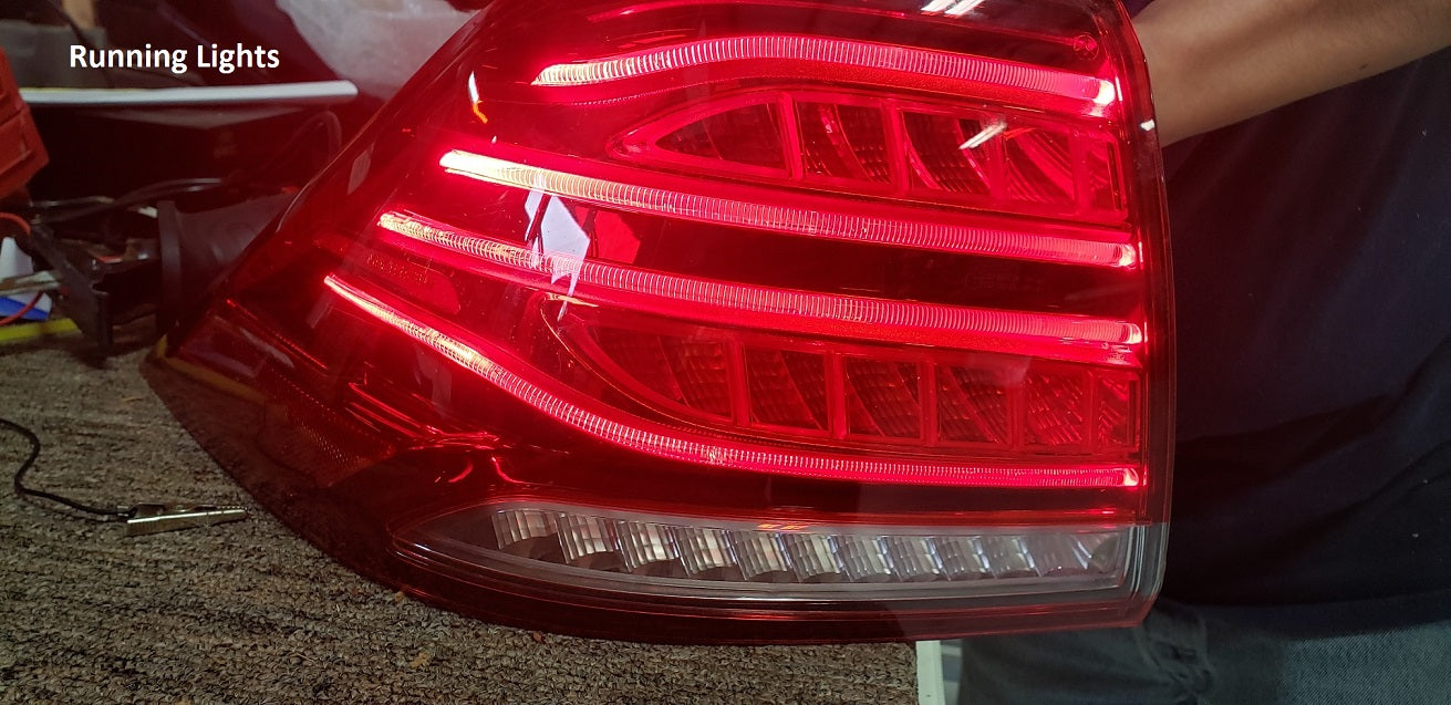 NEW UNBOXD OEM Left Rear Outer Tail Light Lamp For 16-18 Mercedes-Benz GLE Class