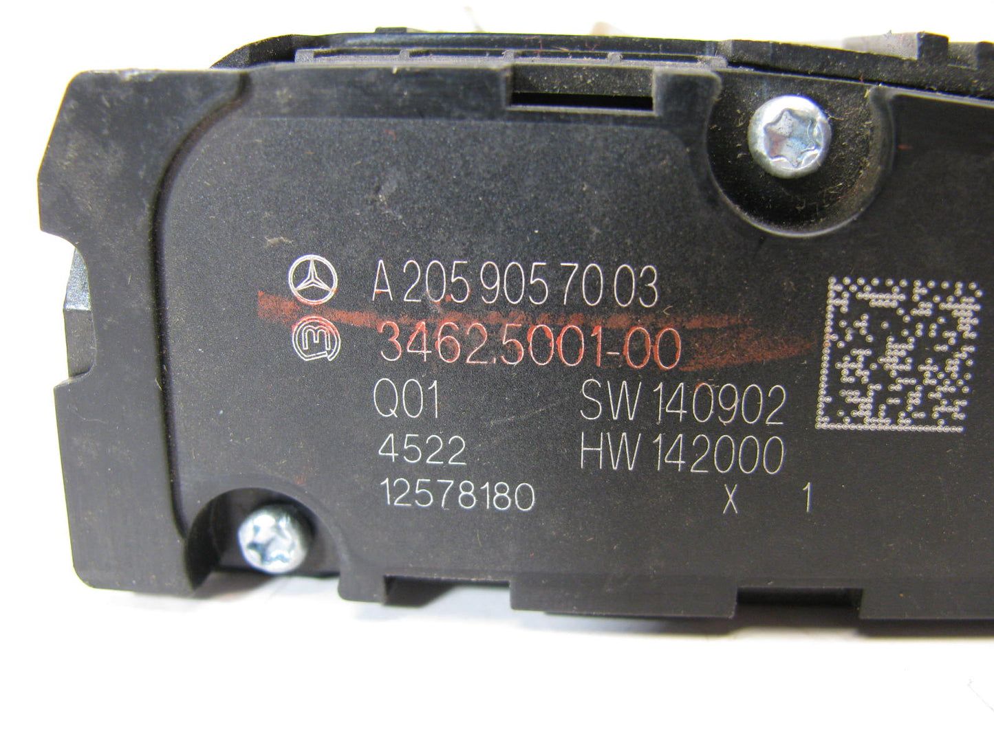 NEW UNBOXED OEM MERCEDES A2059057003 Audio Agility Control Switch 2015-2018 C300