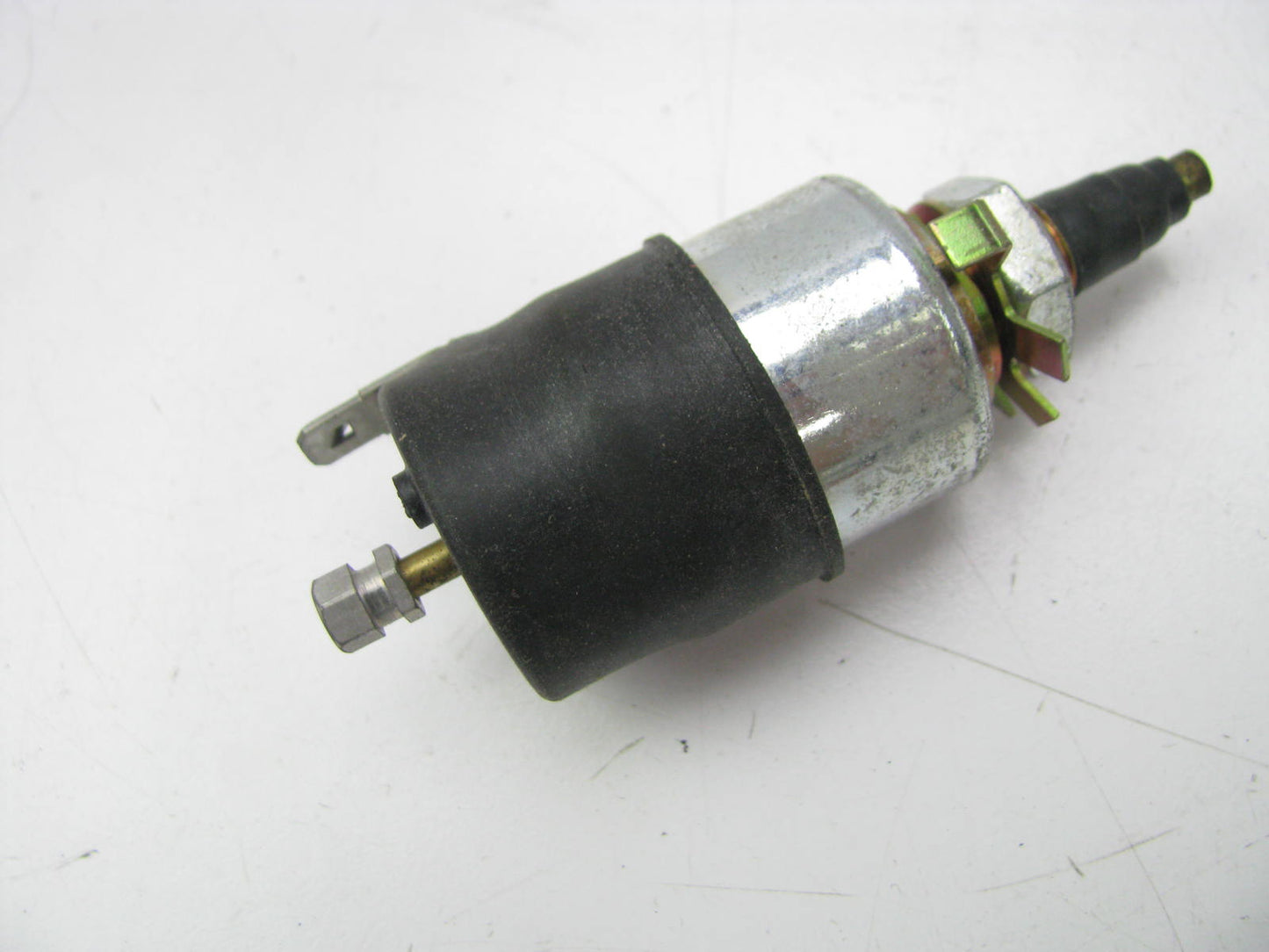 NEW - OUT OF BOX AUTO-TUNE A44-123 Carburetor Idle Stop Solenoid