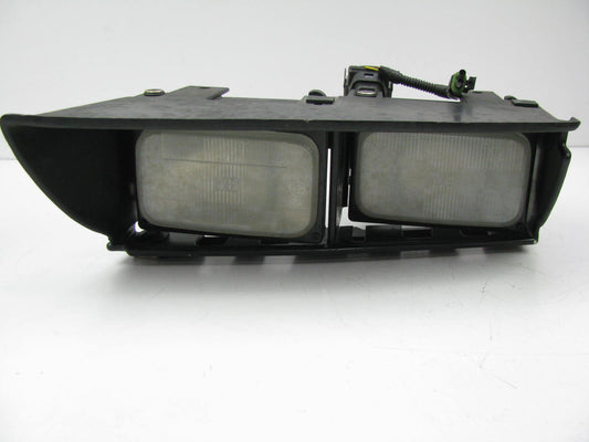 NEW - OUT OF BOX A7101-02 Right Headlamp Assembly 1994-99 Chevrolet Tahoe EURO