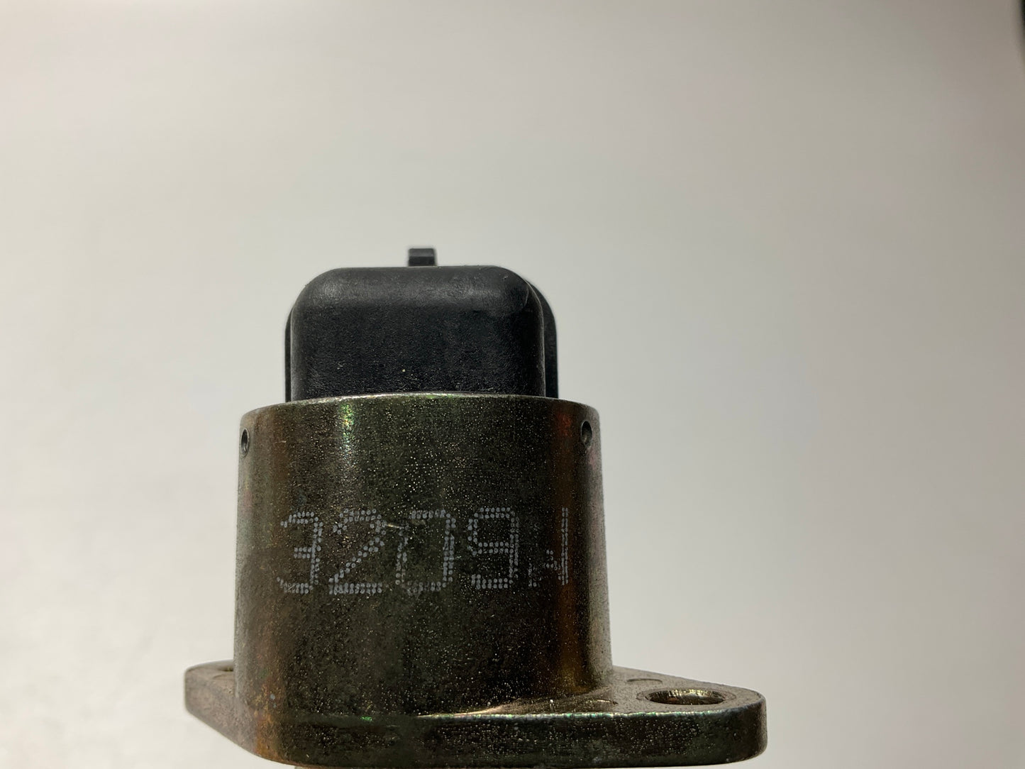 NEW - OUT OF BOX AC8 Fuel Injection Idle Air Control Valve IAC