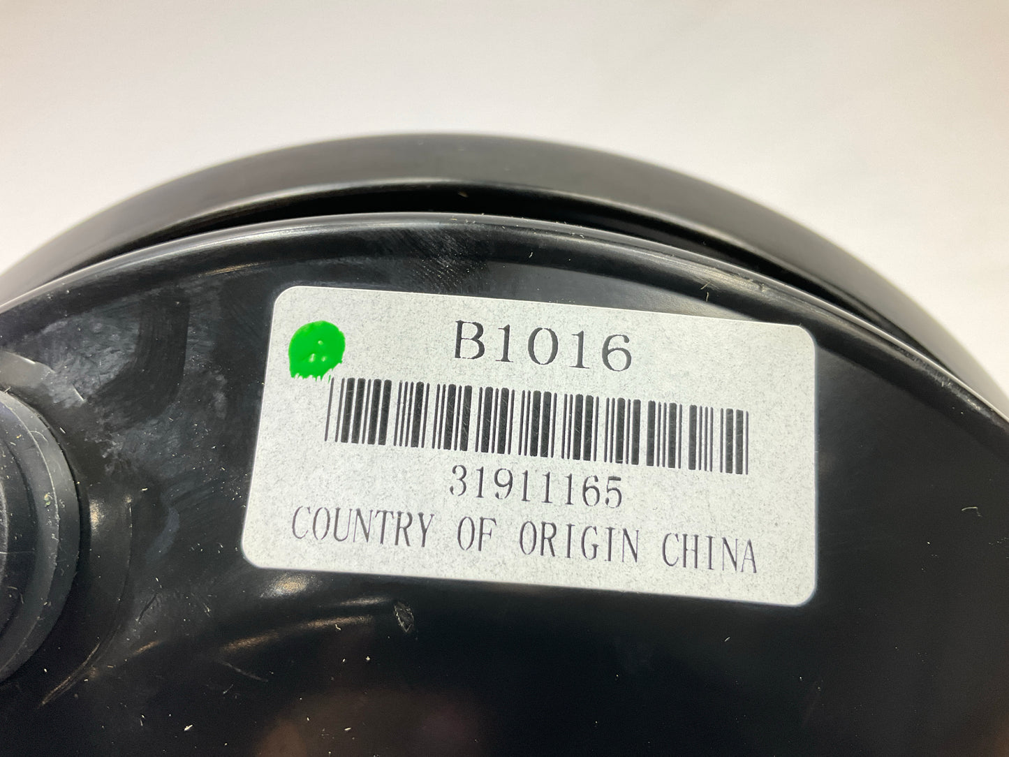 NEW AFTERMARKET B1016 Power Brake Booster For 2001-2004 Ford Escape, Tribute