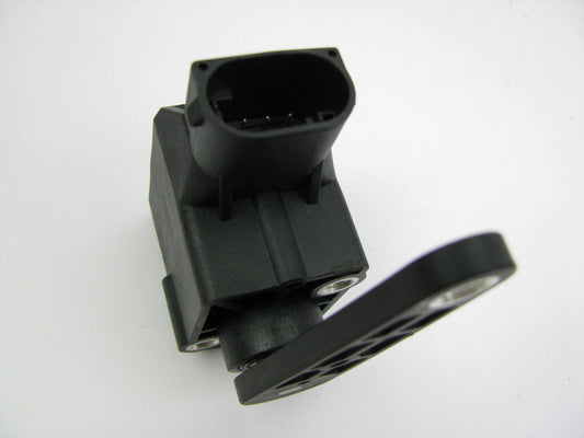NEW - OUT OF BOX STANDARD B71001 Headlamp Headlight Level Sensor