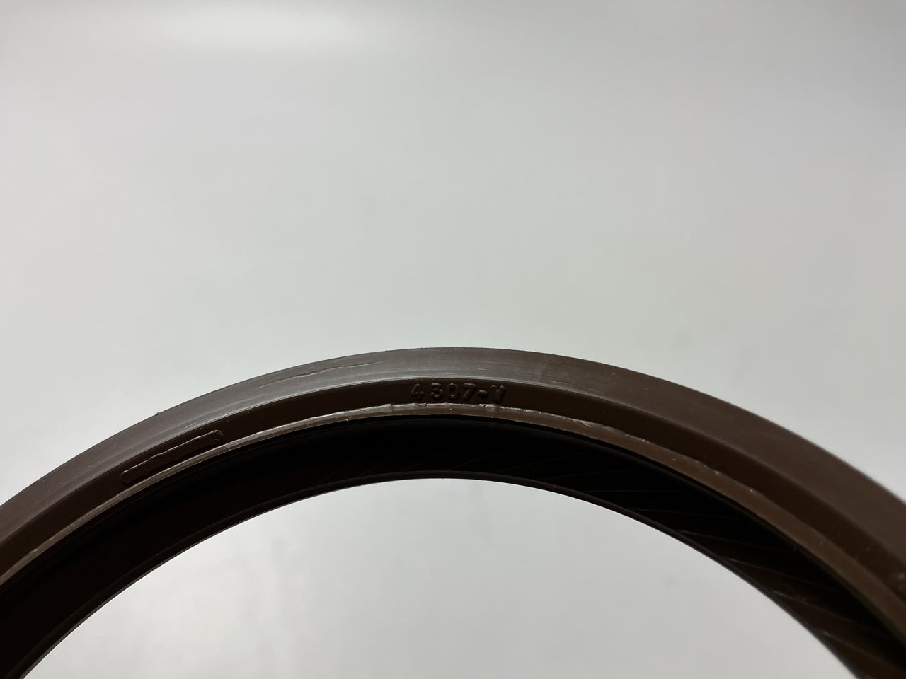 NEW - UNBOXED BS40464 Rear Main Seal (Rear Engine Crankshaft Seal)