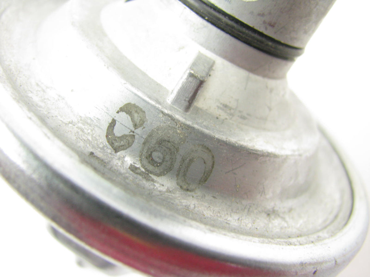 NEW - OUT OF BOX - C60 Distributor Vacuum Advance Control V473