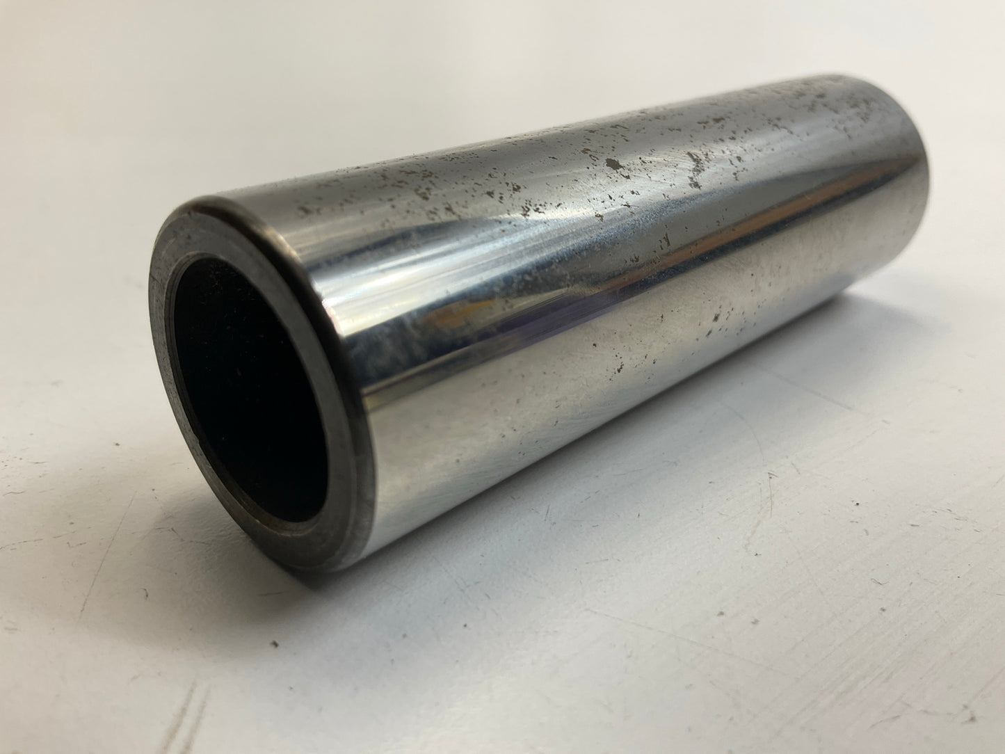NEW - UNBOXED OEM Ford C8SZ-6135-A Engine Piston Wrist Pin 68-97 370 429 460-V8