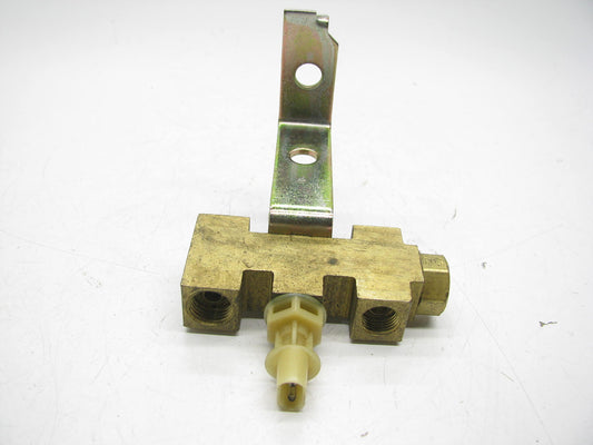 OUT OF BOX C9TZ-2B257-B Brake Proportioning Valve OEM For 1969-1977 Ford TRUCKS